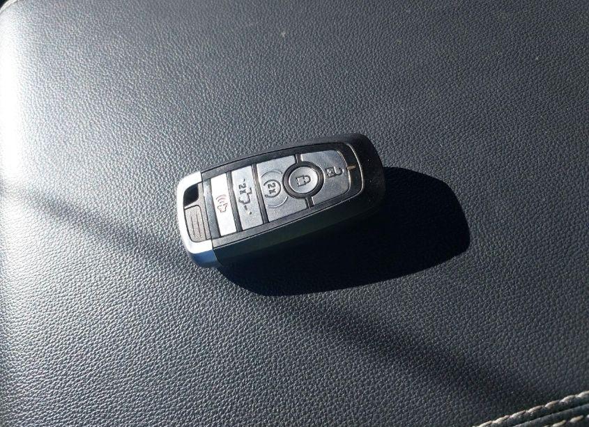 Photo 11 of 2021 Ford F-150 XLT (VIN 1FTFW1E5XMFC54806)