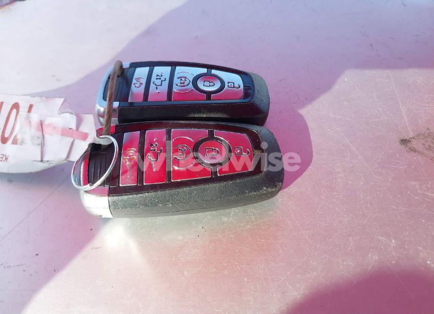 Photo 10 of 2023 Ford F-150 LARIAT (VIN 1FTFW1E5XPFC05755)