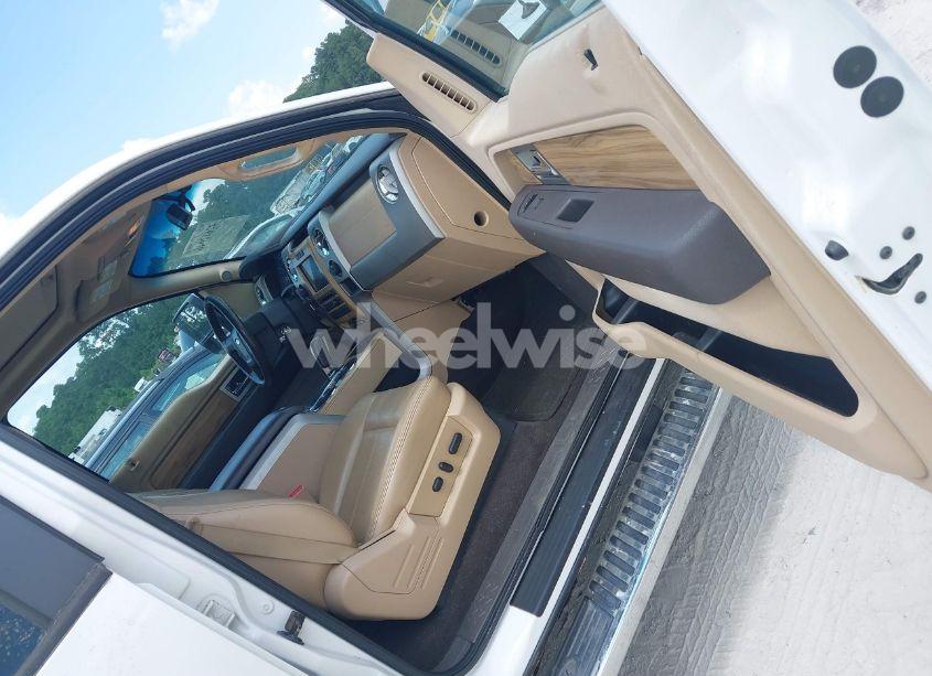 Photo 5 of 2011 Ford F-150 LARIAT (VIN 1FTFW1E63BFA91325)