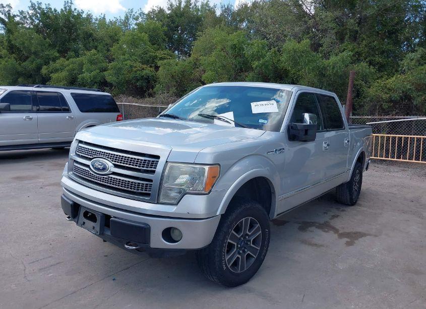 Photo 2 of 2011 Ford F-150 PLATINUM (VIN 1FTFW1E67BFA85365)