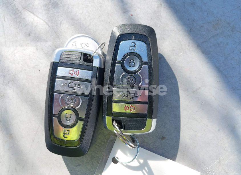 Photo 11 of 2022 Ford F-150 PLATINUM (VIN 1FTFW1E80NFA13445)