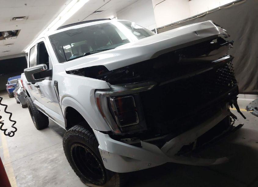 2022 Ford F-150 LARIAT (VIN 1FTFW1E80NKD09914) main photo