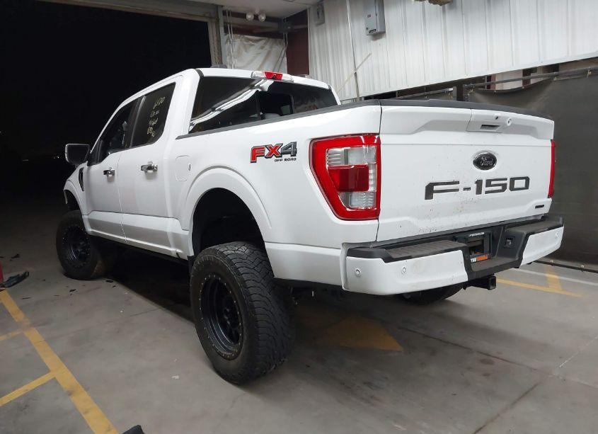 Photo 3 of 2022 Ford F-150 LARIAT (VIN 1FTFW1E80NKD09914)