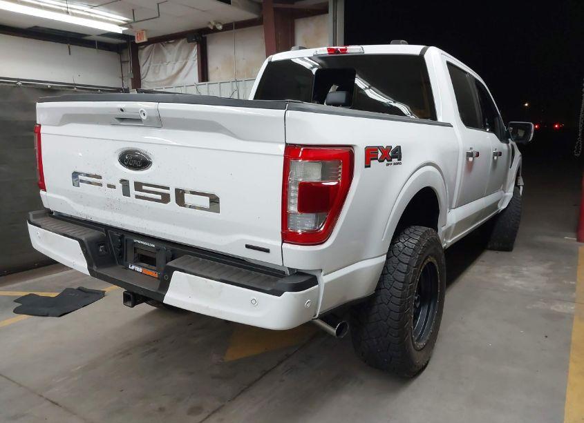 Photo 4 of 2022 Ford F-150 LARIAT (VIN 1FTFW1E80NKD09914)