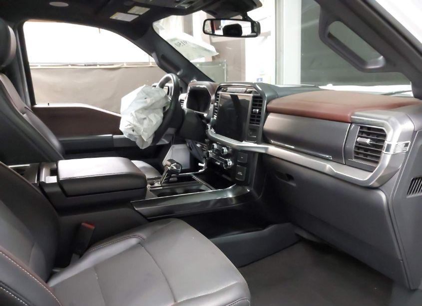 Photo 5 of 2022 Ford F-150 LARIAT (VIN 1FTFW1E80NKD09914)