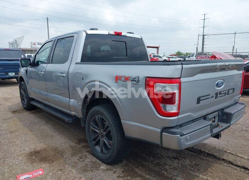 Photo 3 of 2022 Ford F-150 LARIAT (VIN 1FTFW1E80NKD21805)