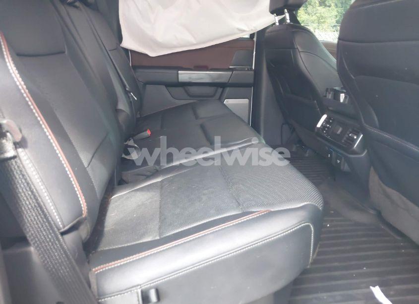 Photo 8 of 2023 Ford F-150 LARIAT (VIN 1FTFW1E80PFA10483)