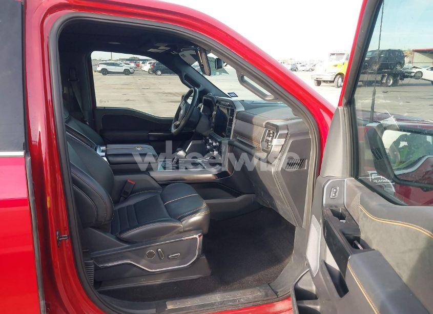 Photo 5 of 2023 Ford F-150 PLATINUM (VIN 1FTFW1E80PFA40664)