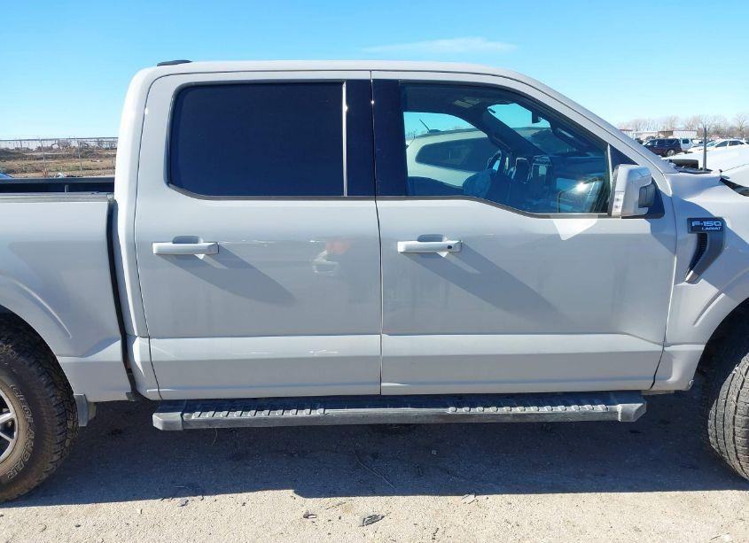 Photo 13 of 2023 Ford F-150 LARIAT (VIN 1FTFW1E80PKE37797)