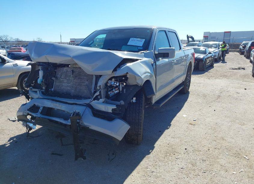 Photo 2 of 2023 Ford F-150 LARIAT (VIN 1FTFW1E80PKE37797)