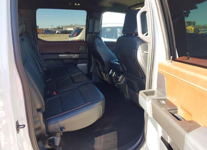 Photo 8 of 2023 Ford F-150 LARIAT (VIN 1FTFW1E80PKE37797)