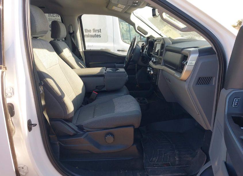 Photo 5 of 2021 Ford F-150 XLT (VIN 1FTFW1E81MFC08405)