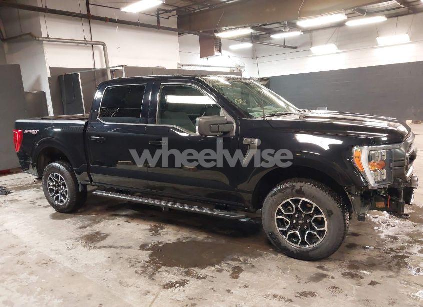 Photo 14 of 2022 Ford F-150 XLT (VIN 1FTFW1E81NFB52645)