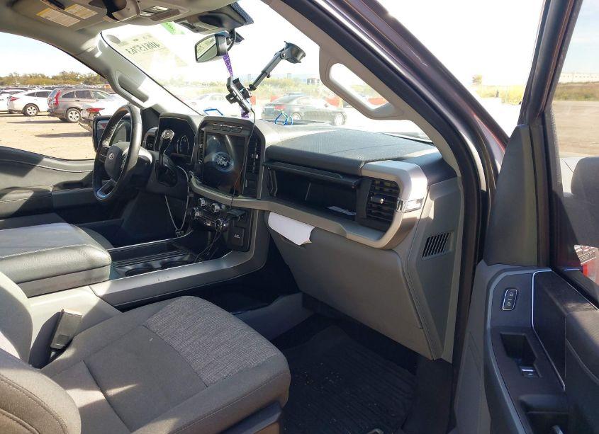 Photo 5 of 2022 Ford F-150 XLT (VIN 1FTFW1E81NKE78842)