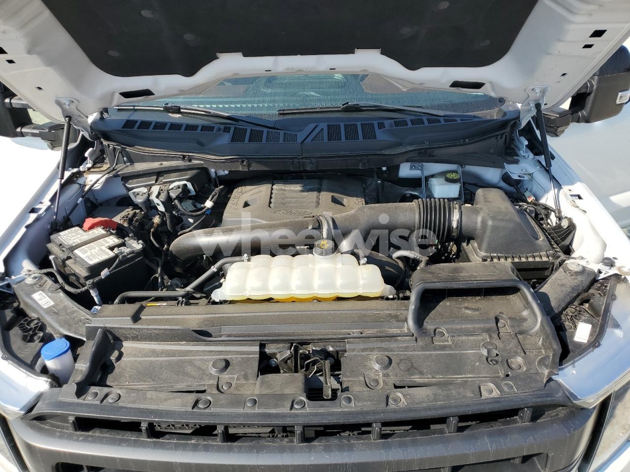 Photo 11 of 2023 FORD F150 SUPERCREW (VIN 1FTFW1E81PFB46783)