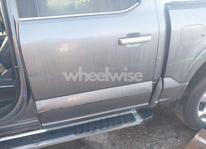 Photo 20 of 2023 Ford F-150 LARIAT (VIN 1FTFW1E81PKE39560)