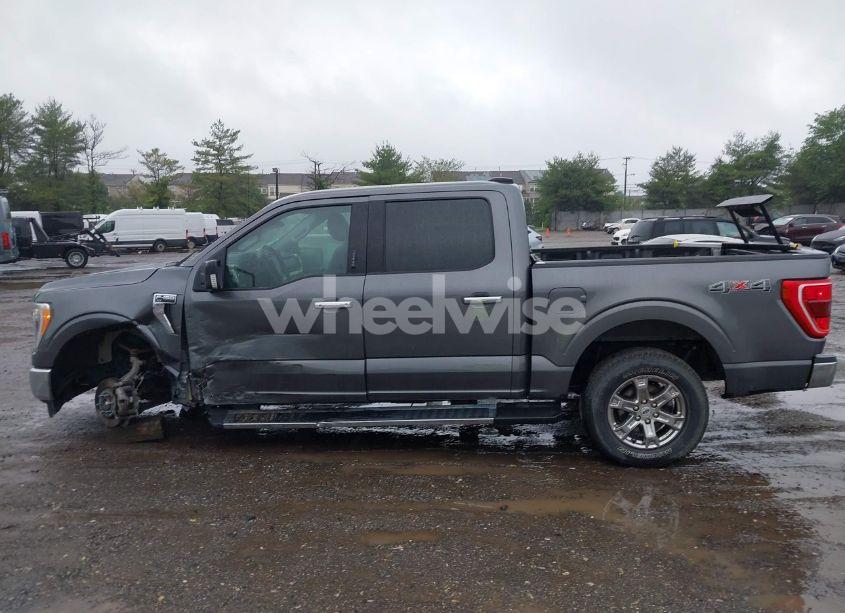 Photo 14 of 2021 Ford F-150 XLT (VIN 1FTFW1E82MFA77324)