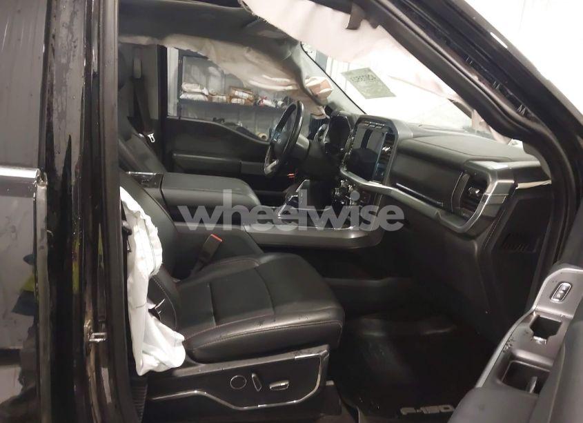 Photo 5 of 2021 Ford F-150 LARIAT (VIN 1FTFW1E82MFB57285)