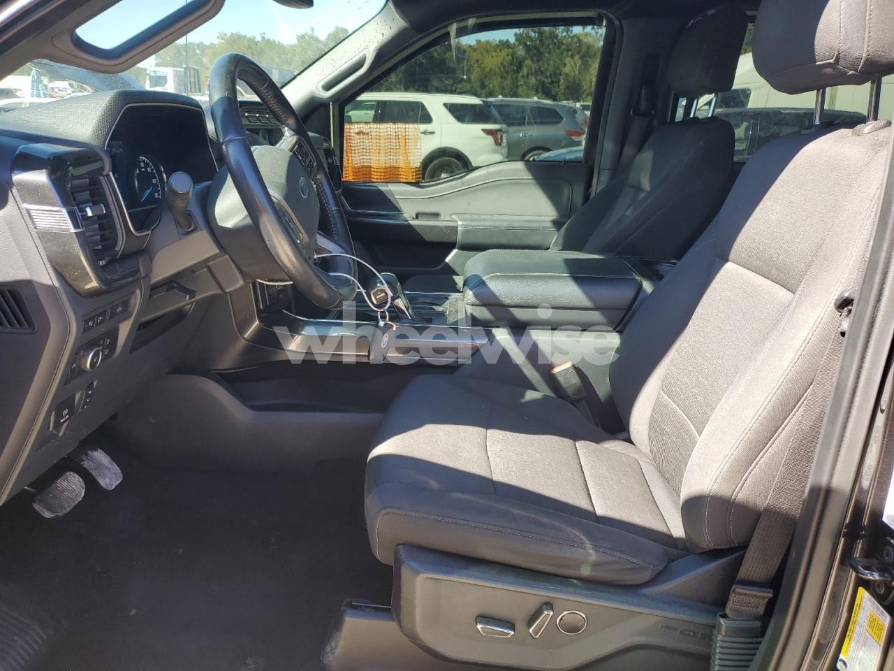 Photo 7 of 2021 FORD F150 SUPERCREW (VIN 1FTFW1E82MKD28088)