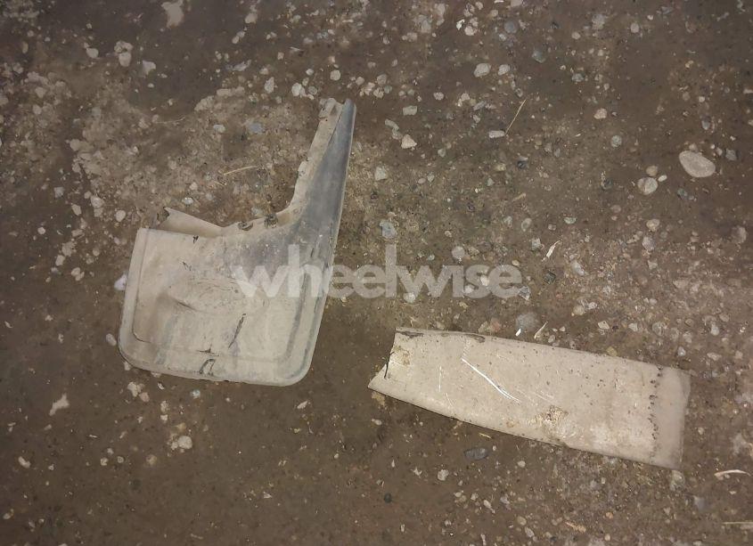 Photo 12 of 2021 Ford F-150 XLT (VIN 1FTFW1E82MKE69632)