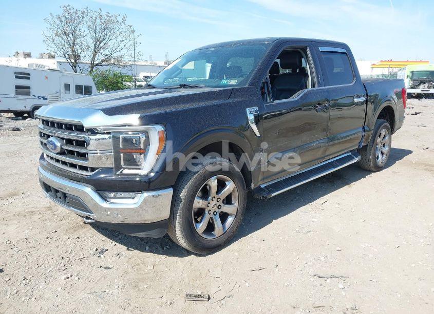 Photo 2 of 2022 Ford F-150 LARIAT (VIN 1FTFW1E82NKD90947)