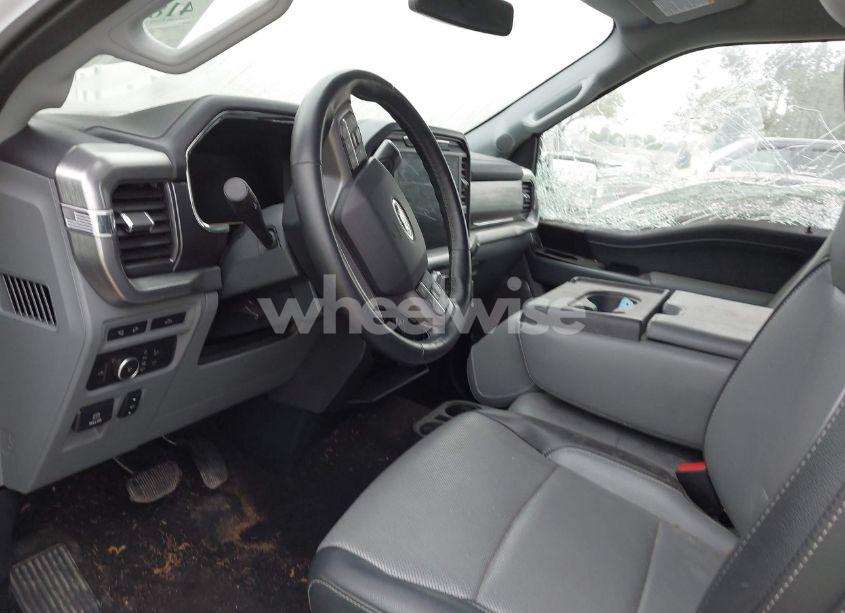 Photo 5 of 2022 Ford F-150 LARIAT (VIN 1FTFW1E82NKE53822)