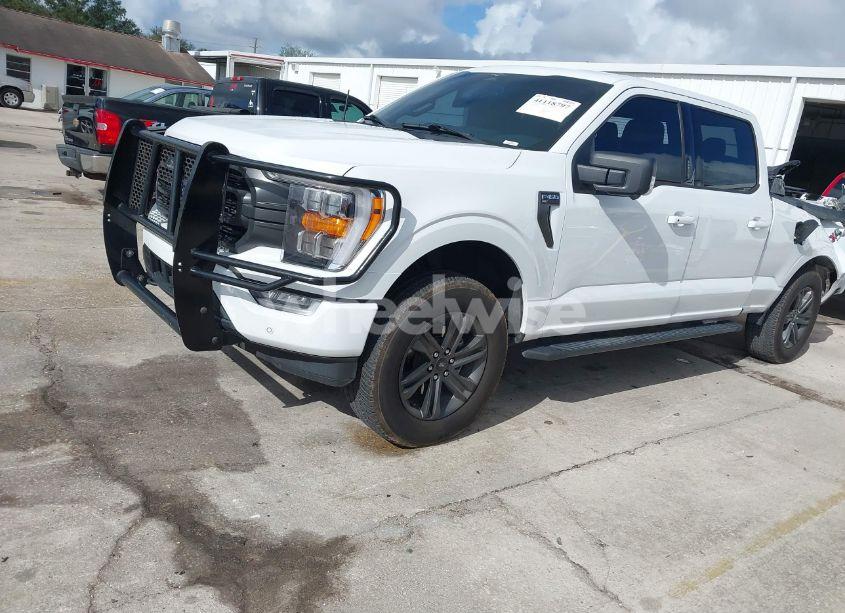 Photo 2 of 2023 Ford F-150 XLT (VIN 1FTFW1E82PKE17003)