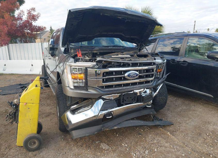 Photo 6 of 2023 Ford F-150 LARIAT (VIN 1FTFW1E82PKF26559)