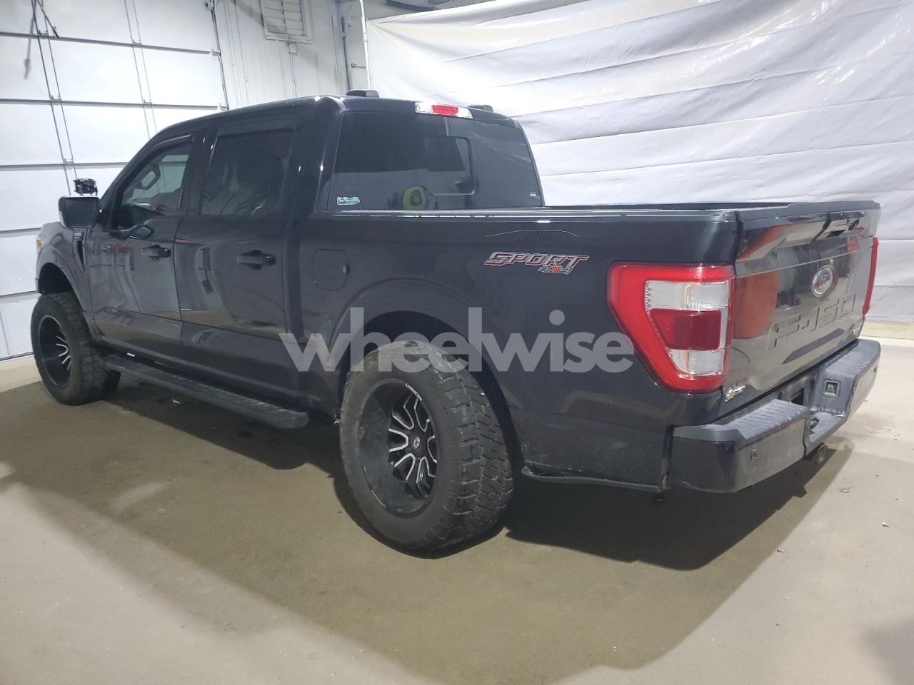Photo 2 of 2021 FORD F150 SUPERCREW (VIN 1FTFW1E83MFB20410)