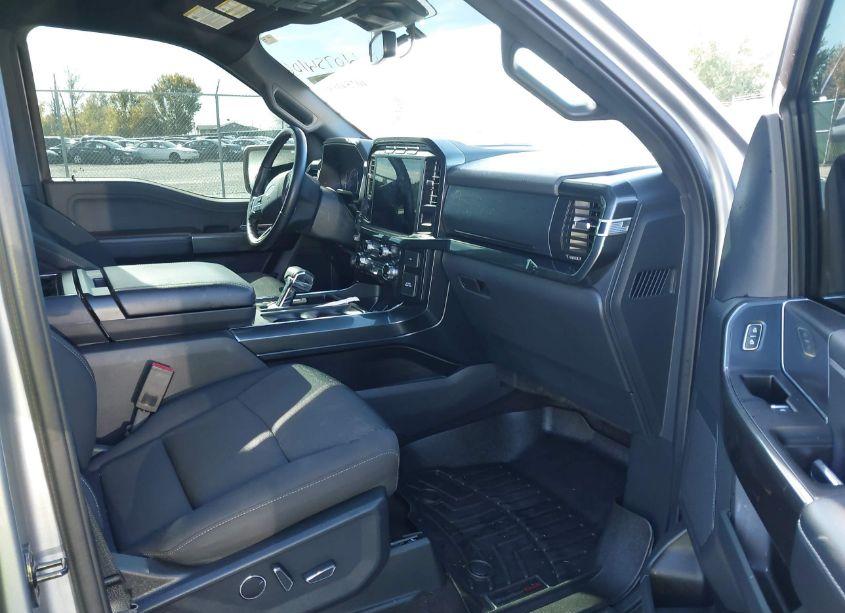 Photo 5 of 2021 Ford F-150 XLT (VIN 1FTFW1E83MFC25058)
