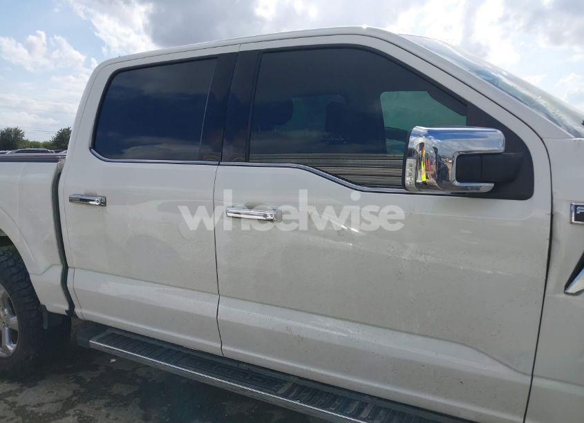 Photo 13 of 2021 Ford F-150 LARIAT (VIN 1FTFW1E83MKE87931)