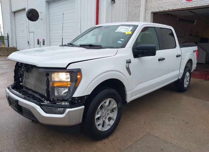 Photo 2 of 2023 Ford F-150 XLT (VIN 1FTFW1E83PFA91785)