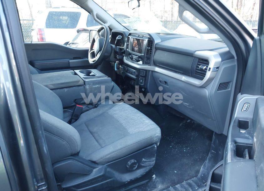 Photo 5 of 2023 Ford F-150 XLT (VIN 1FTFW1E83PFB70616)