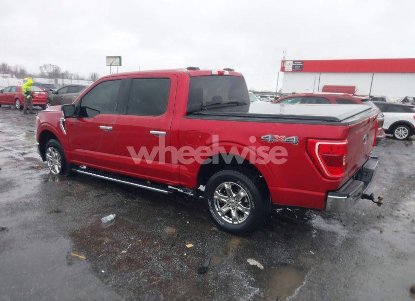 Photo 3 of 2021 Ford F-150 XLT (VIN 1FTFW1E84MKE97559)