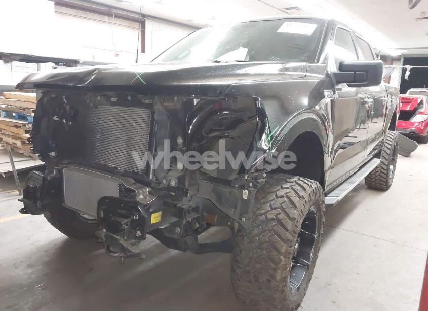 Photo 2 of 2022 Ford F-150 XLT (VIN 1FTFW1E84NFA48098)