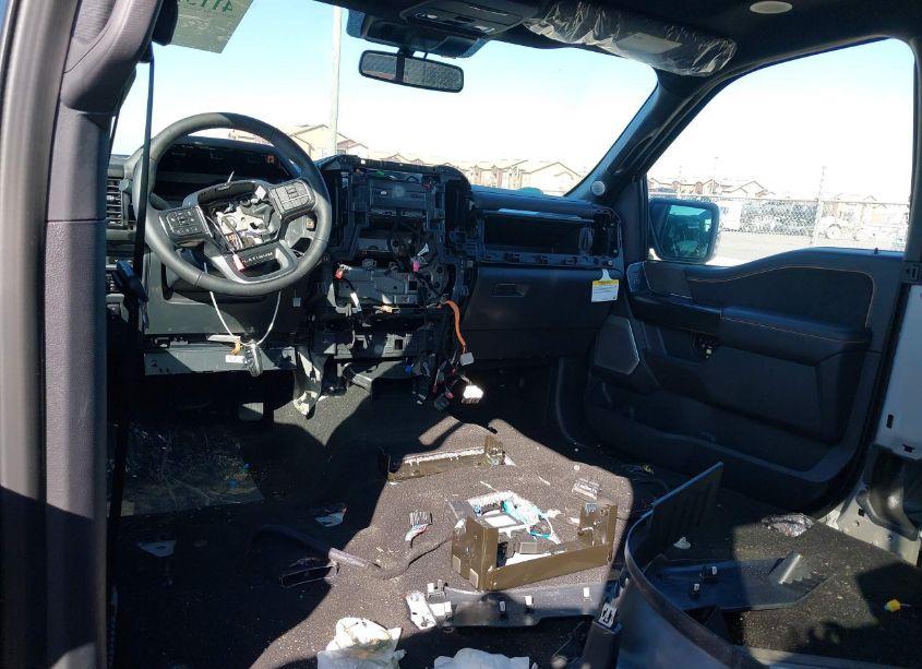 Photo 6 of 2023 Ford F-150 PLATINUM (VIN 1FTFW1E84PFA28131)