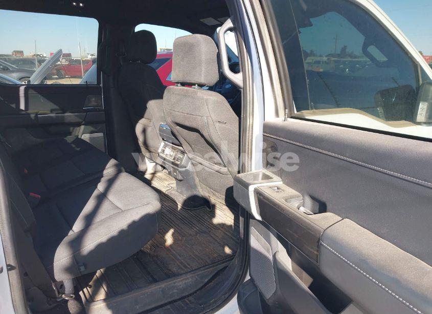 Photo 8 of 2023 Ford F-150 XLT (VIN 1FTFW1E84PFA42997)