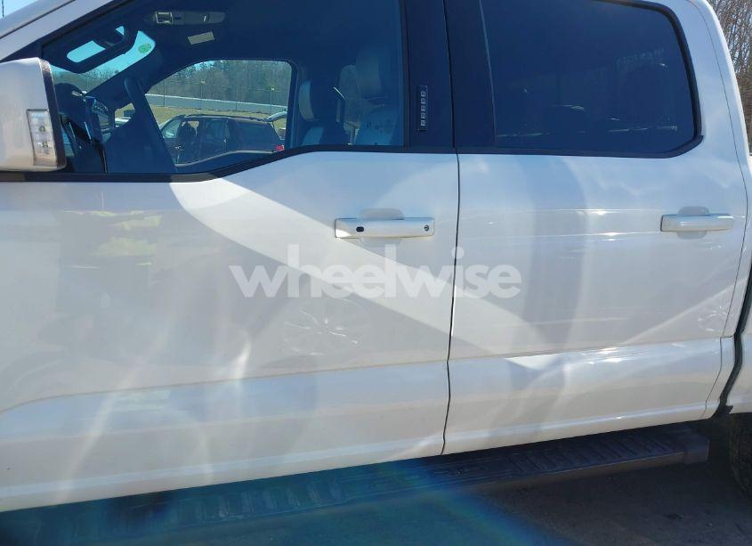 Photo 14 of 2023 Ford F-150 LARIAT (VIN 1FTFW1E84PFB71578)