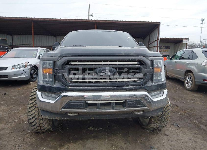 Photo 11 of 2021 Ford F-150 XLT (VIN 1FTFW1E85MFA82324)