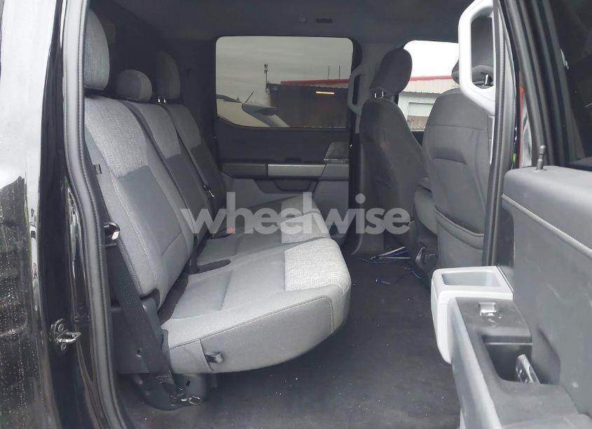 Photo 8 of 2021 Ford F-150 XLT (VIN 1FTFW1E85MFA82324)