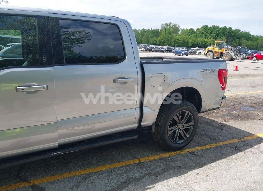 Photo 19 of 2021 Ford F-150 XLT (VIN 1FTFW1E85MFC25658)