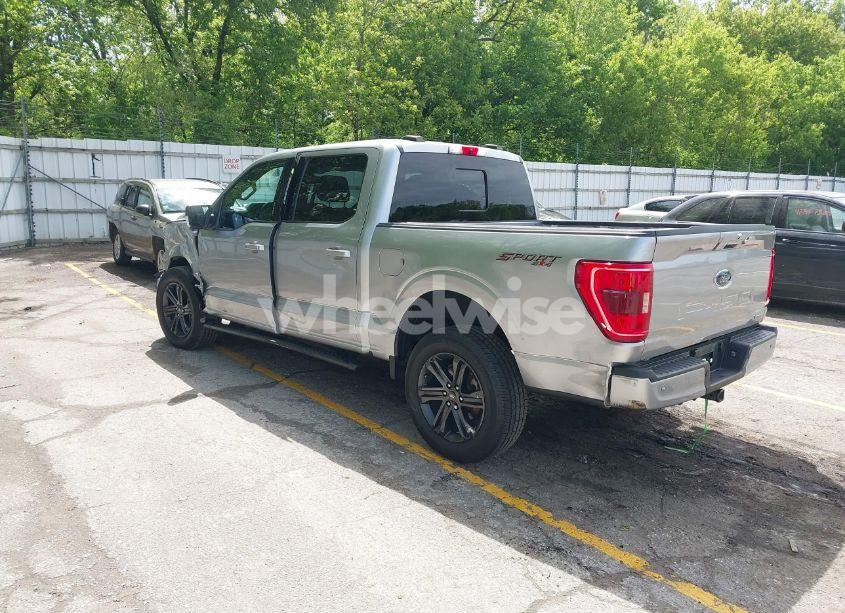 Photo 3 of 2021 Ford F-150 XLT (VIN 1FTFW1E85MFC25658)