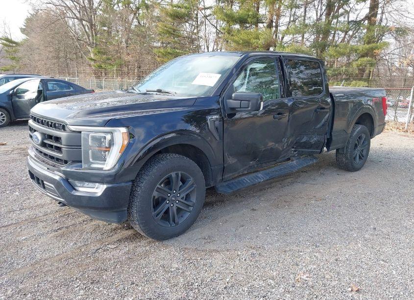 Photo 2 of 2021 Ford F-150 LARIAT (VIN 1FTFW1E85MKD76457)