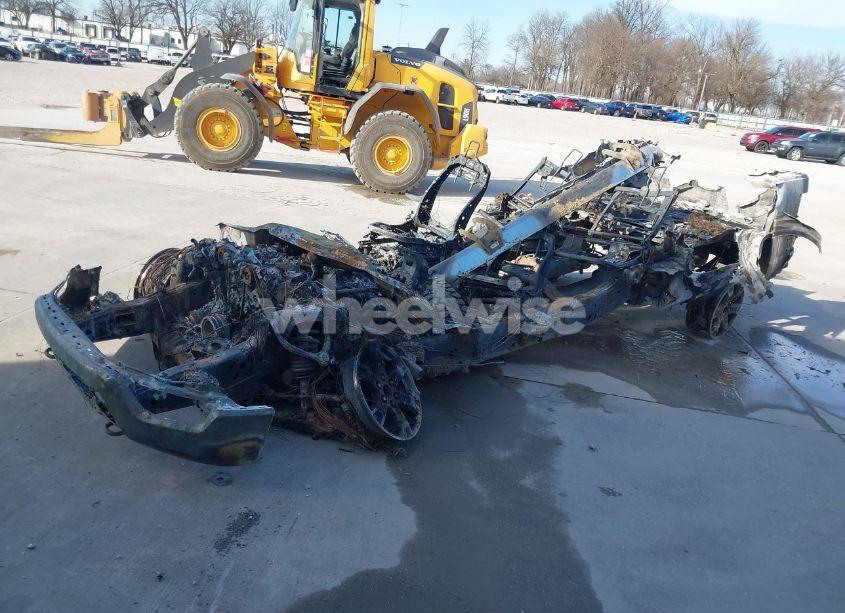 Photo 2 of 2022 Ford F-150 XLT (VIN 1FTFW1E85NFC19537)