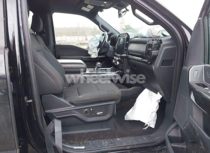 Photo 5 of 2021 Ford F-150 XLT (VIN 1FTFW1E86MFC17438)