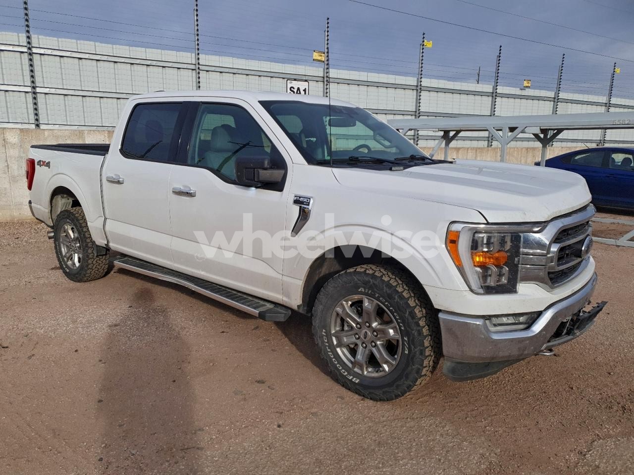Photo 4 of 2021 FORD F150 SUPERCREW (VIN 1FTFW1E86MFC33381)