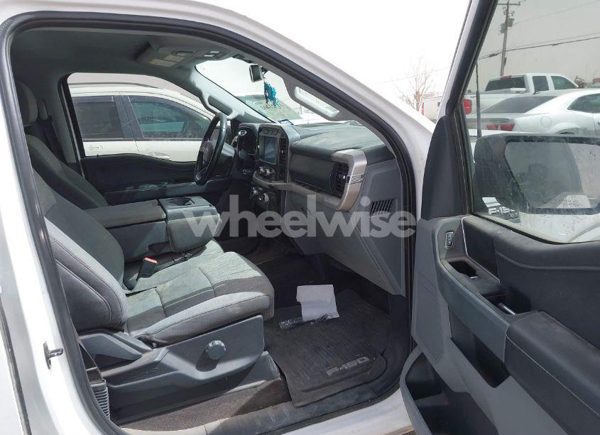 Photo 5 of 2021 Ford F-150 XLT (VIN 1FTFW1E86MFC64825)