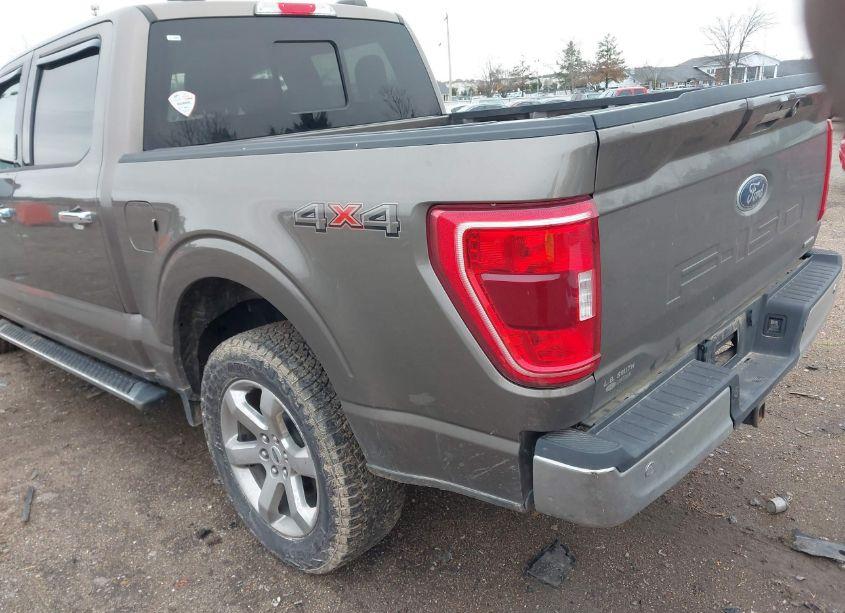 Photo 3 of 2021 Ford F-150 XLT (VIN 1FTFW1E86MKD11780)