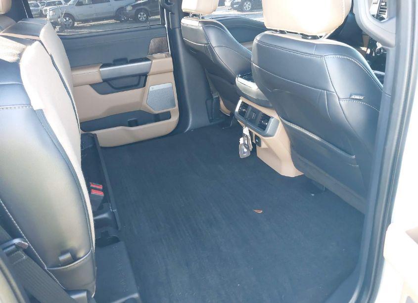 Photo 8 of 2021 Ford F-150 LARIAT (VIN 1FTFW1E86MKD79383)