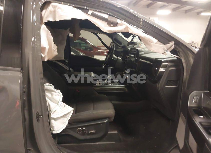 Photo 5 of 2021 Ford F-150 XLT (VIN 1FTFW1E86MKE40831)